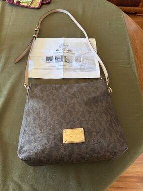 Authentic Michael Michael Kors Signature Crossbody Bag with Certificate